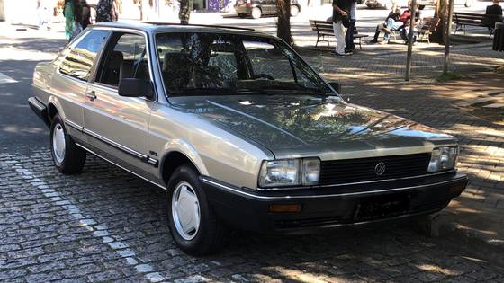 VOLKSWAGEN SANTANA 2.0 GLS 8V ÁLCOOL 2P AUTOMÁTICO